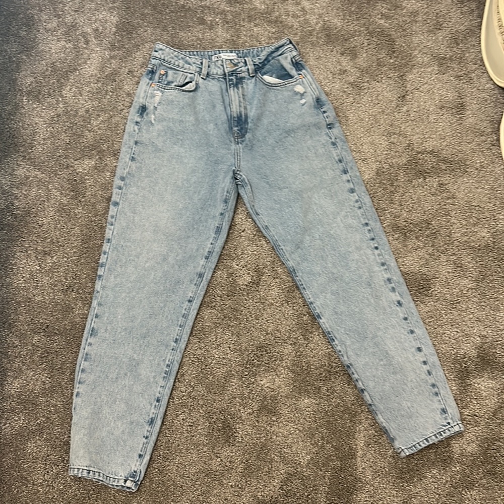 ZARA High Rise Mom Jean